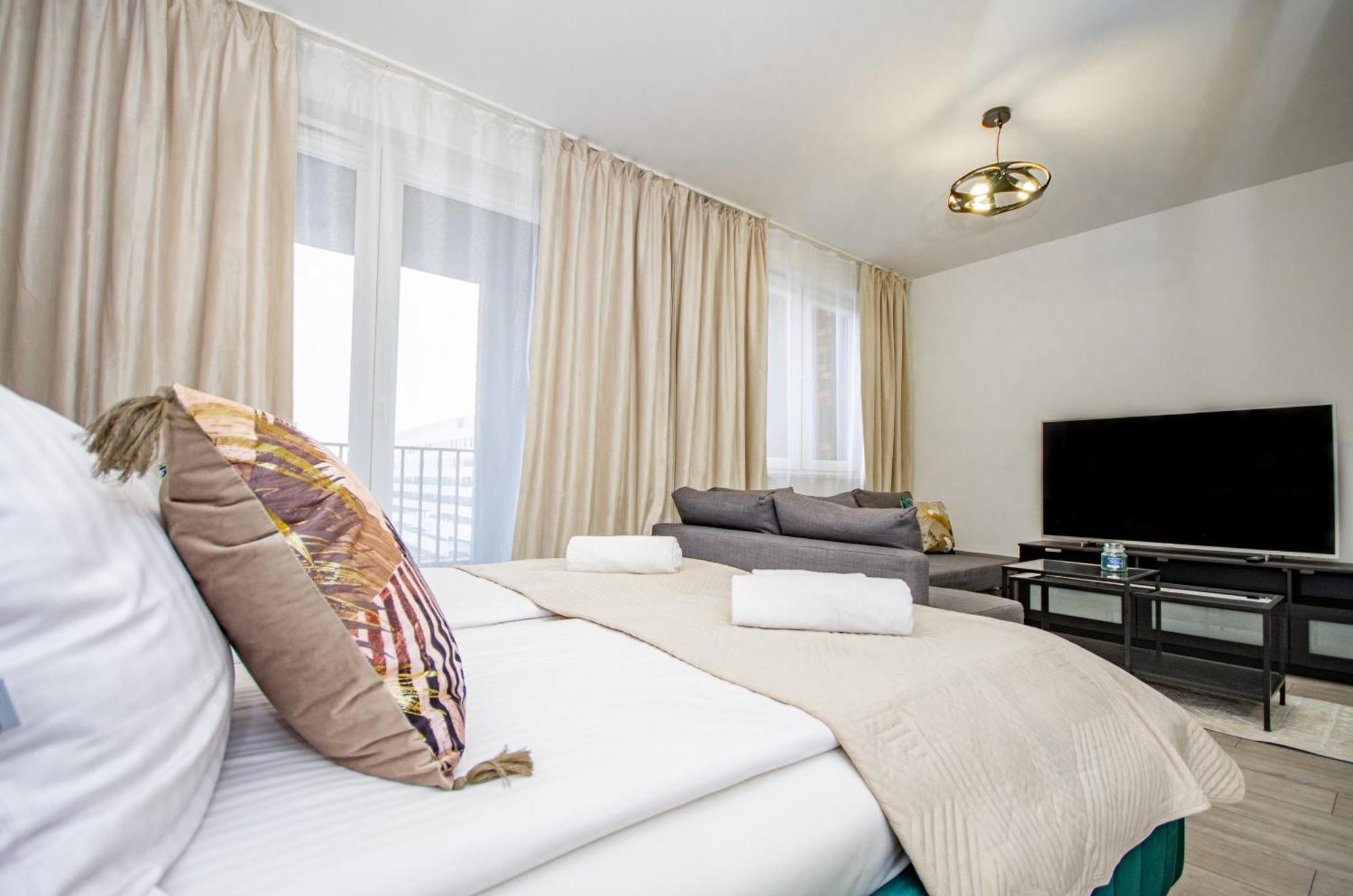 Inpoint Zablocie Modern Apartments For Work&Travel Krakow Luaran gambar